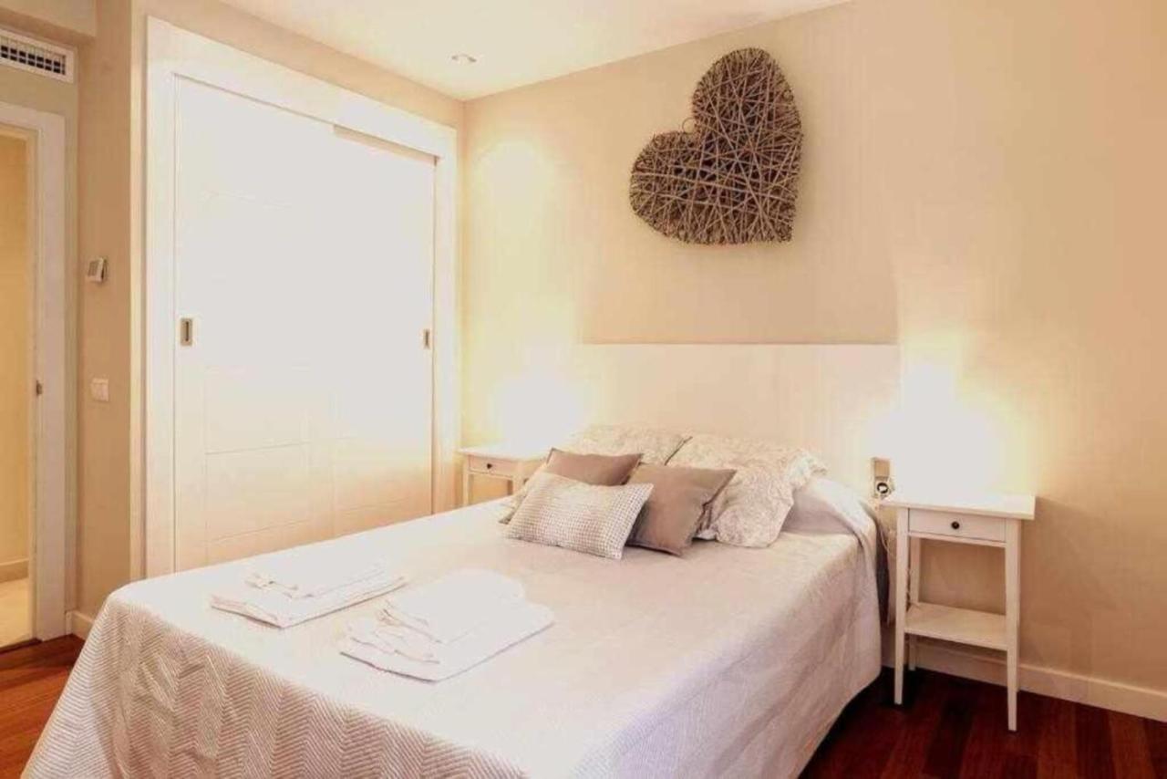 Apartamento Premium Junto A Catedral Málaga Kültér fotó