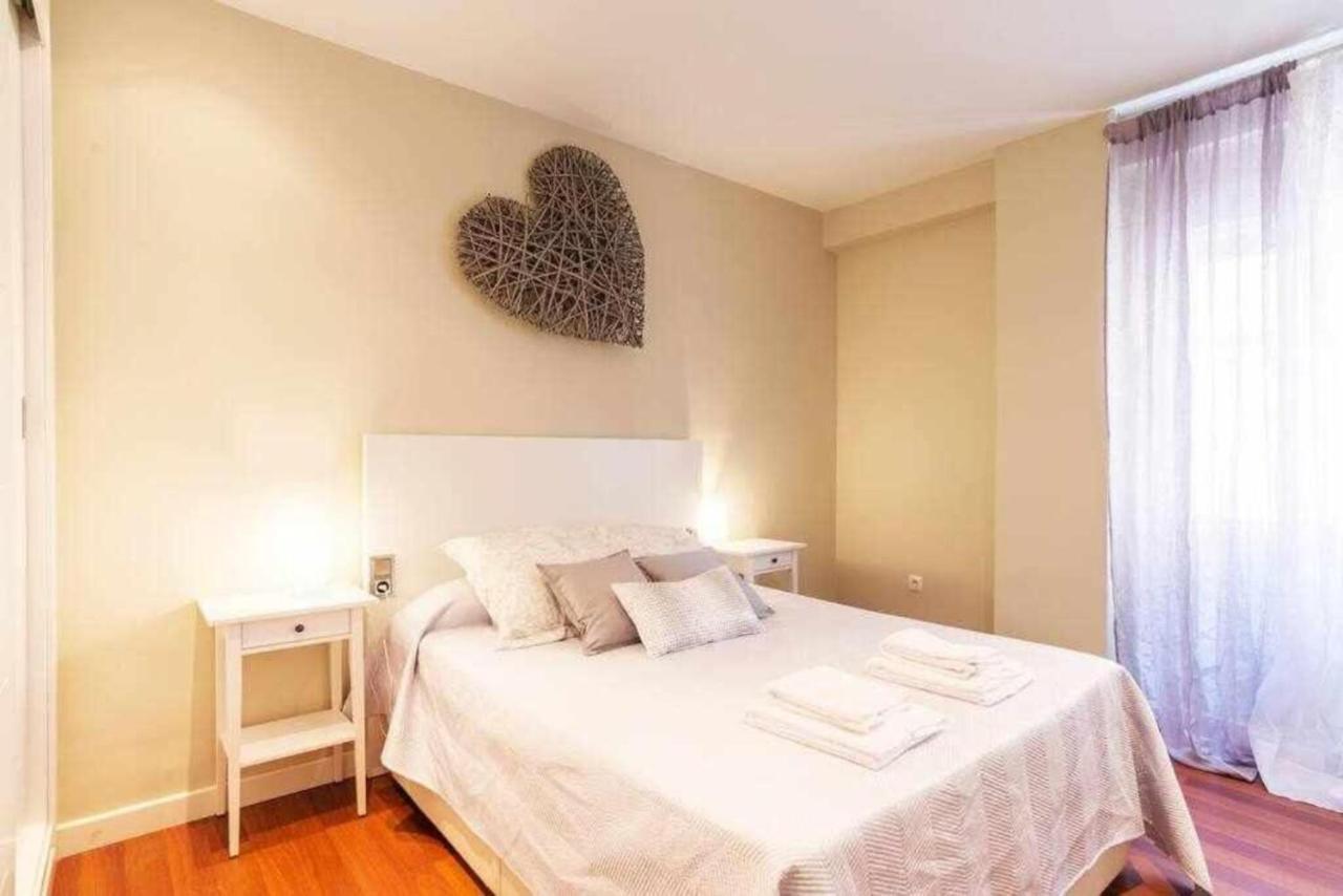 Apartamento Premium Junto A Catedral Málaga Kültér fotó