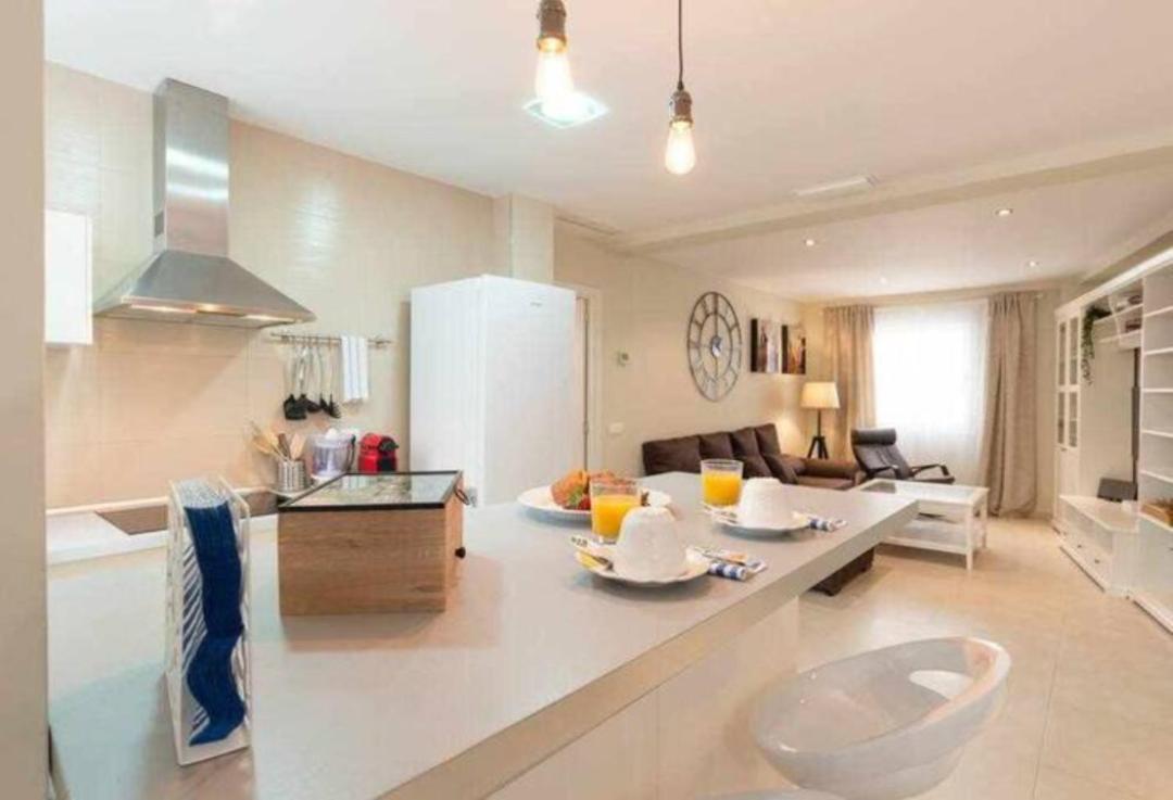 Apartamento Premium Junto A Catedral Málaga Kültér fotó